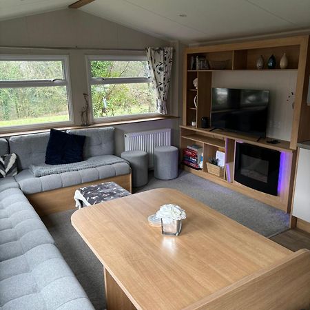 4 Devon Country, Bideford Bay Holiday Park Bucks Mills Bagian luar foto